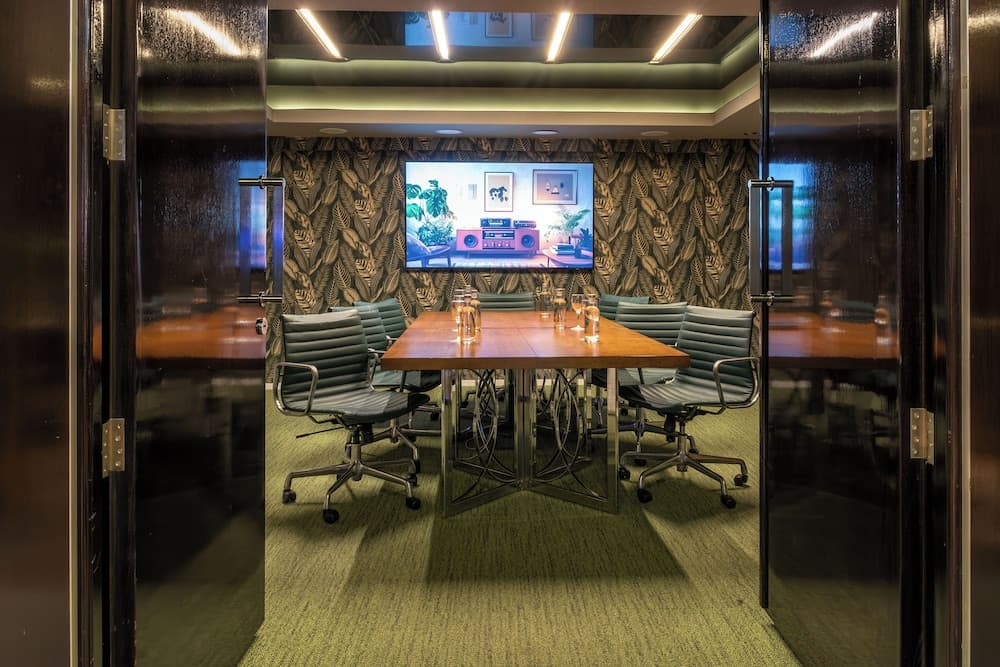 Meeting facility
