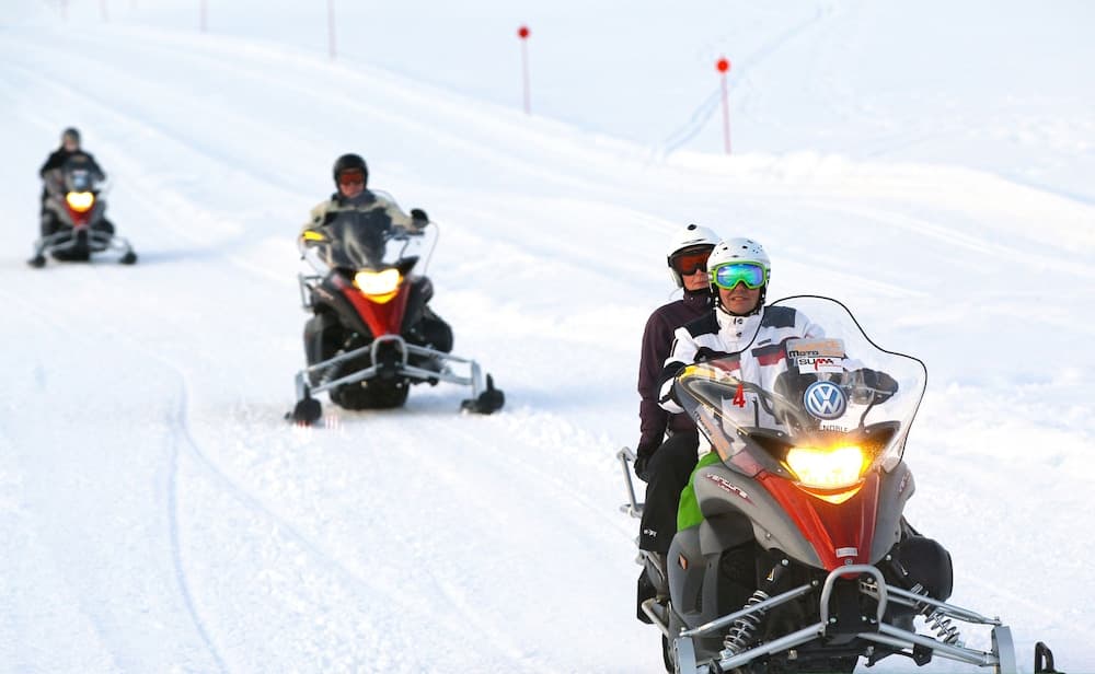 Snow and ski sports