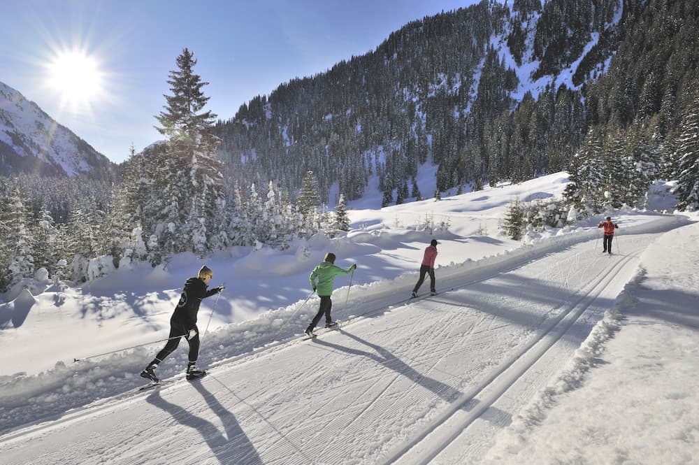Snow and ski sports