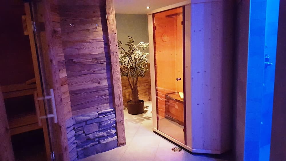 Steam room