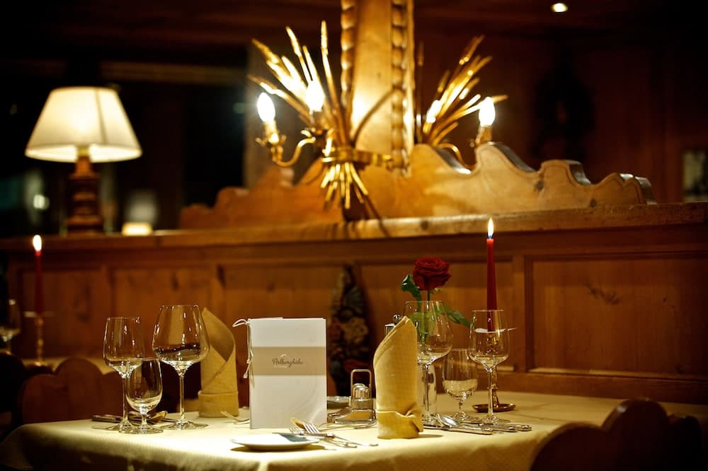Couples dining