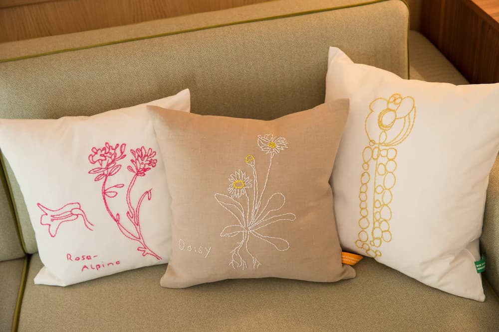 Room amenity