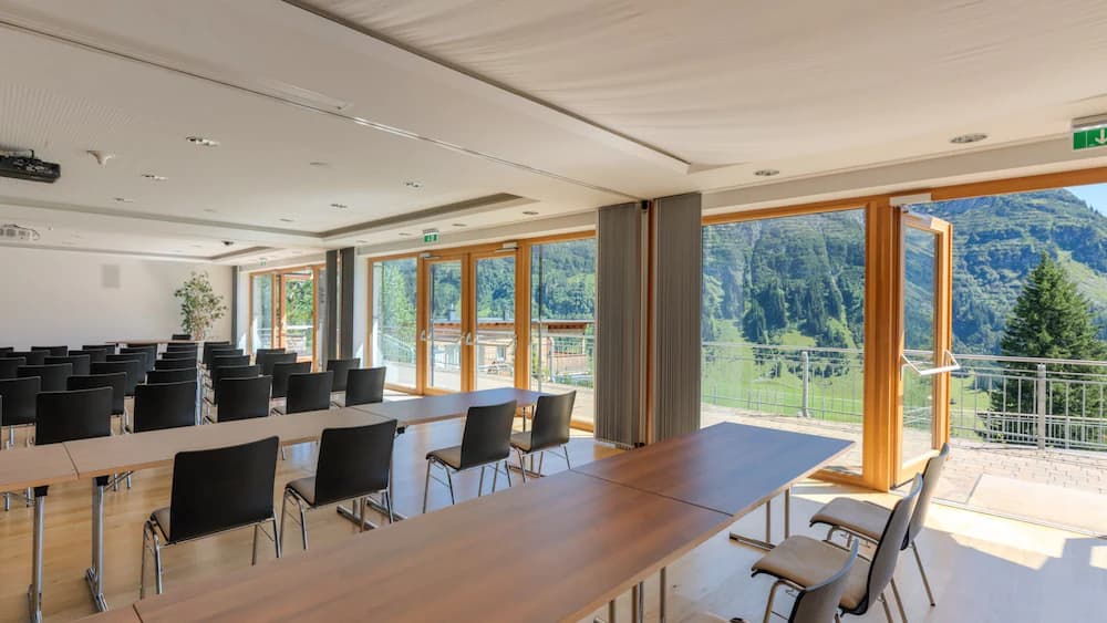 Meeting facility