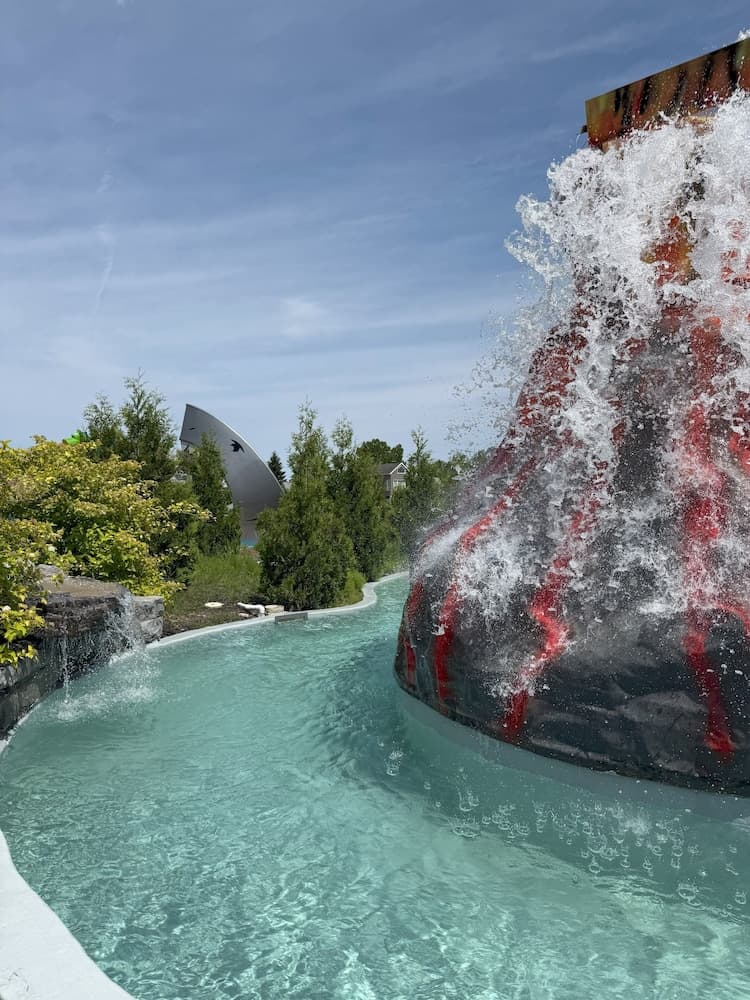 Pool waterfall