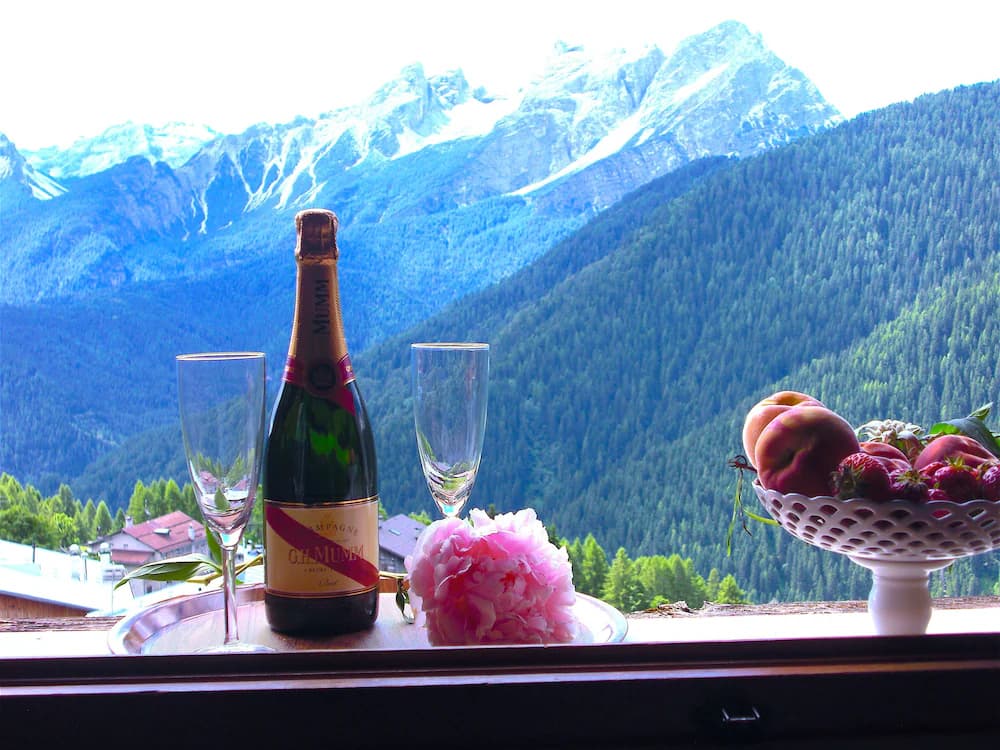 Room service - dining