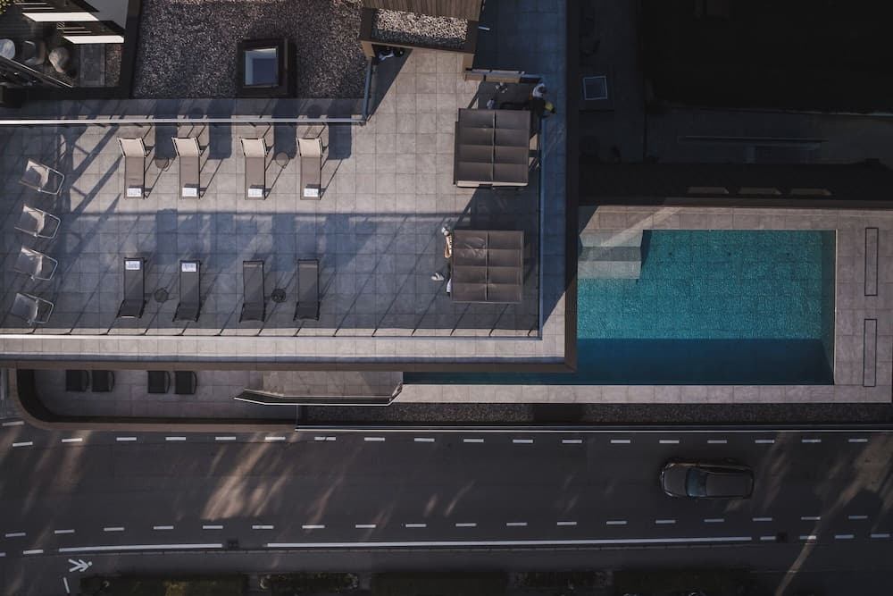 Rooftop pool