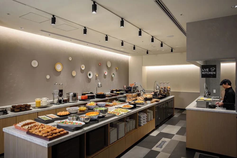 Breakfast buffet