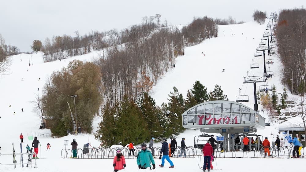 Snow and ski sports
