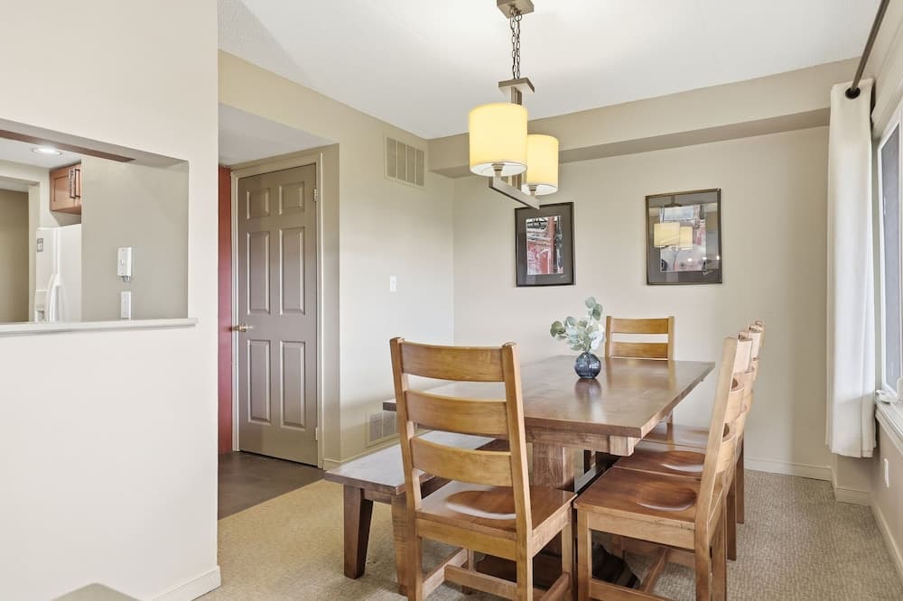 In-room dining