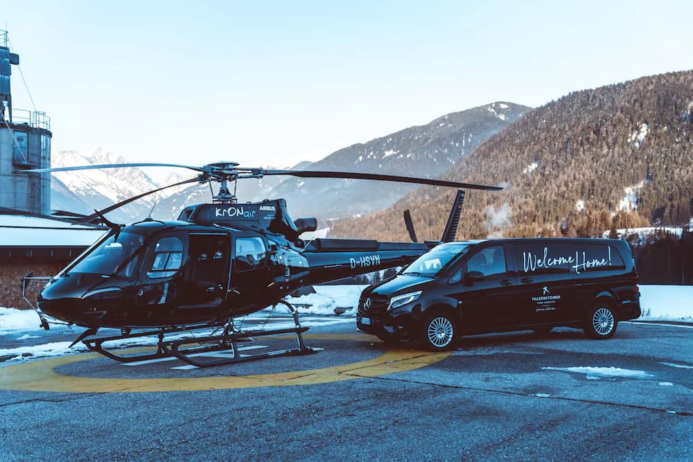Helicopter/plane tours