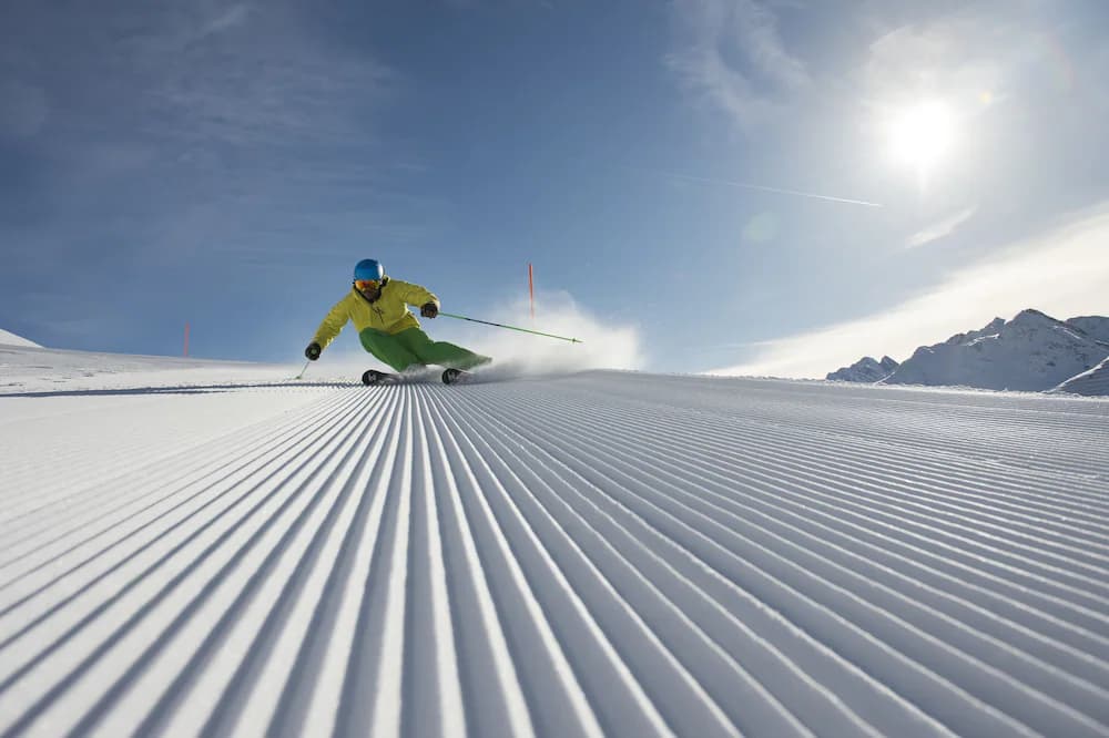 Snow and ski sports