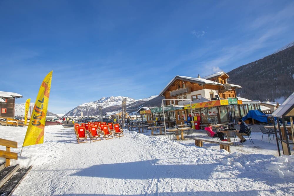Skiing