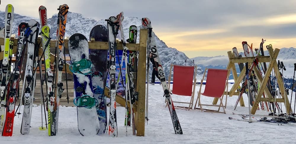 Snow and ski sports
