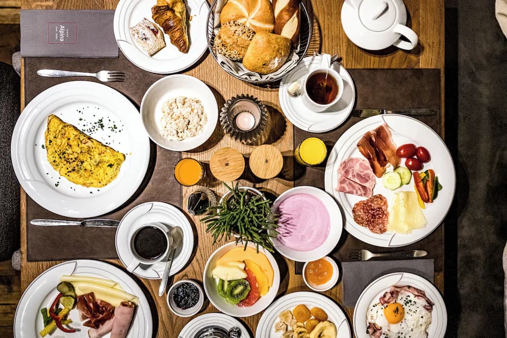 Breakfast buffet