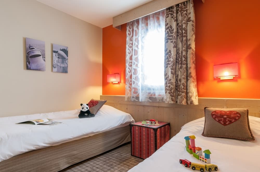 Children's theme room