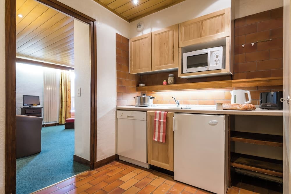 Private kitchenette