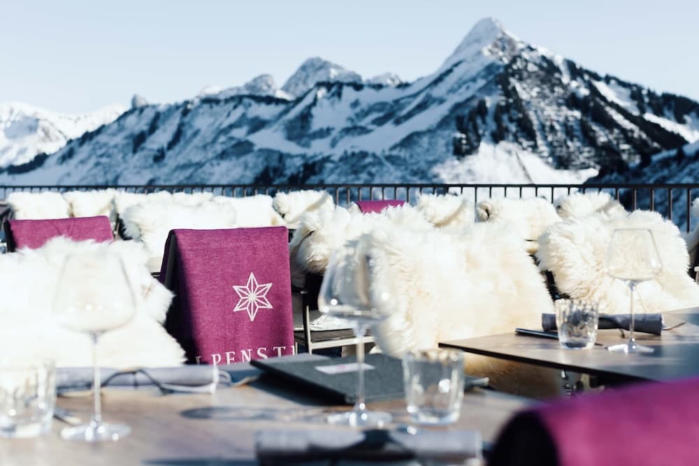 Sundeck