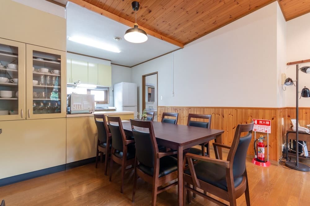 In-room dining