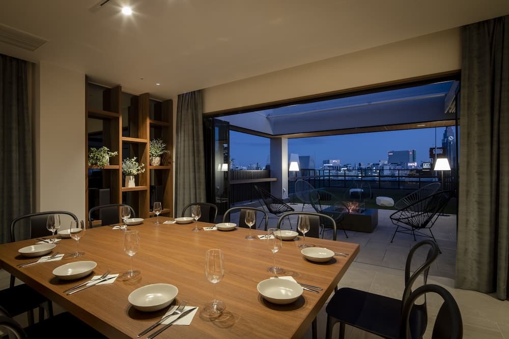 In-room dining