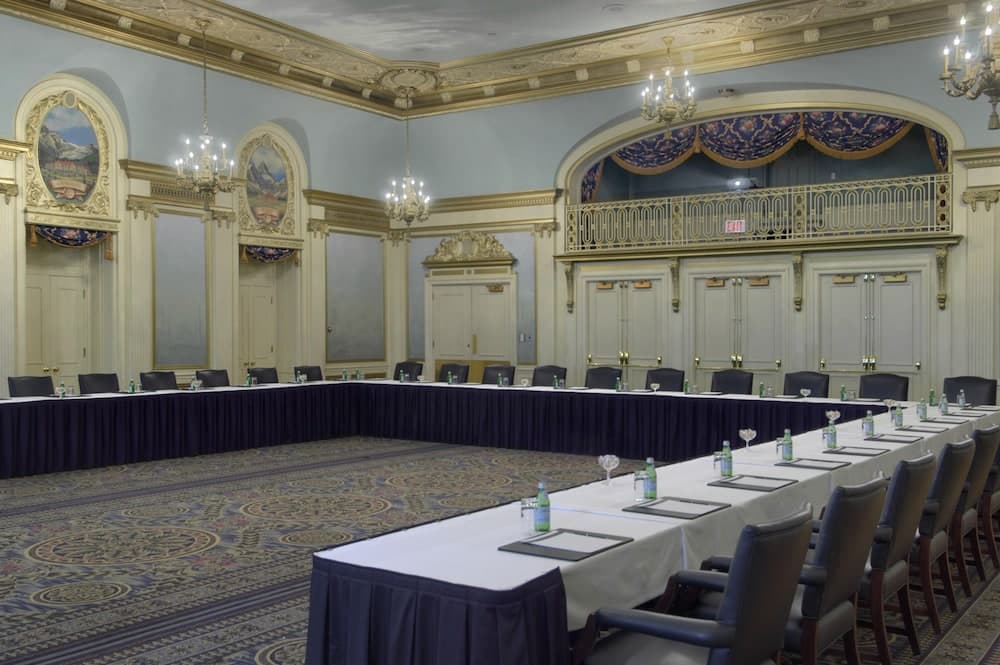 Meeting facility