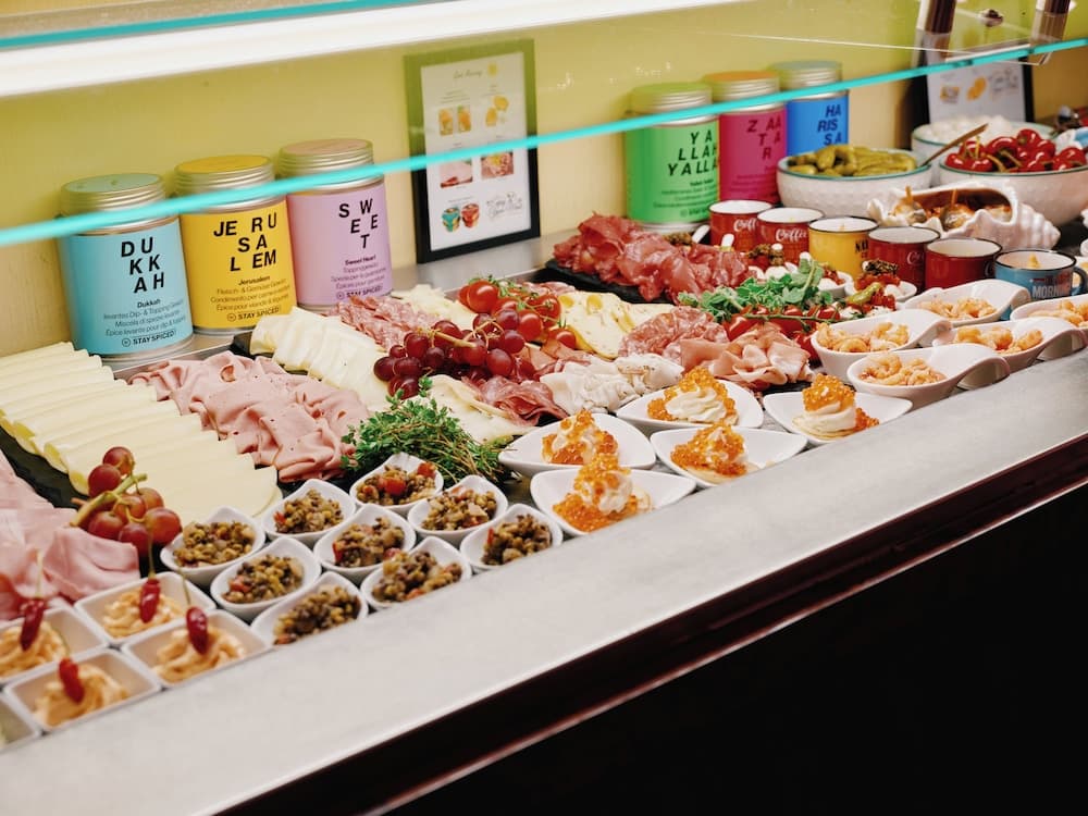 Breakfast buffet