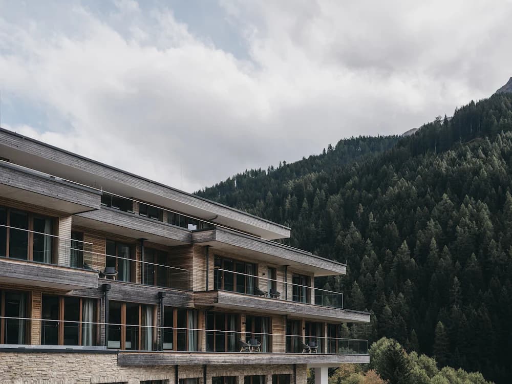 Primary image