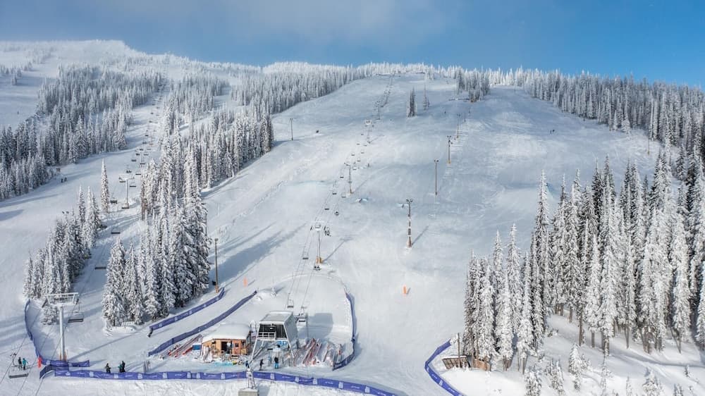 Snow and ski sports