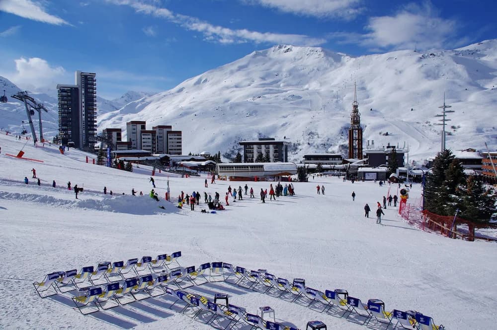 Skiing