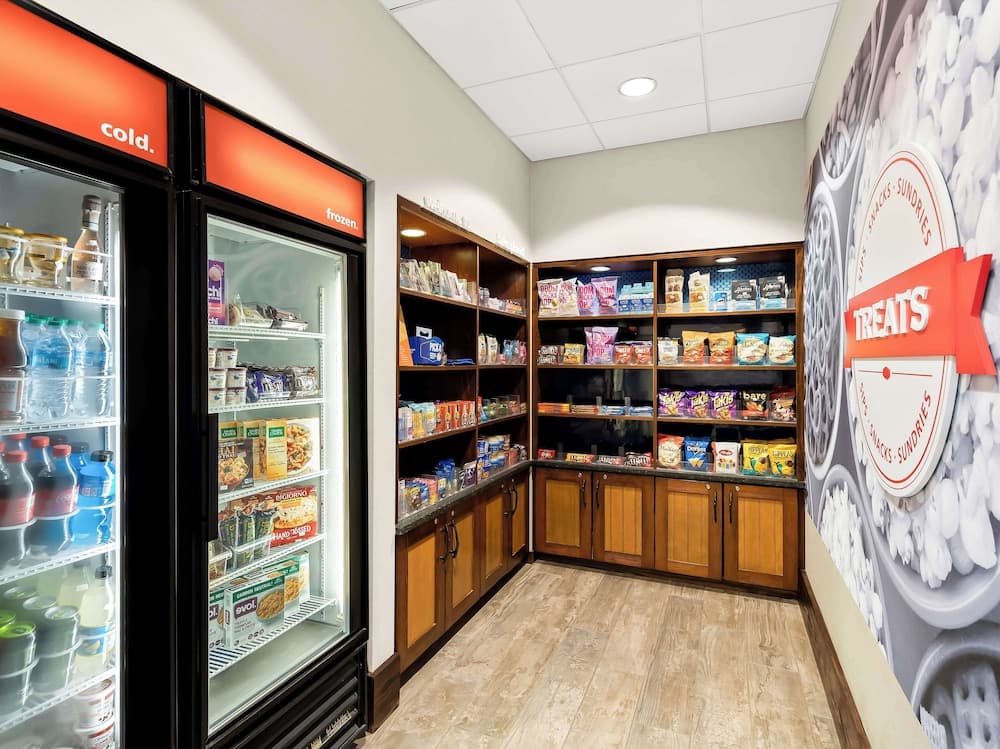 Snack bar