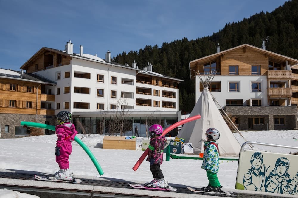 Skiing