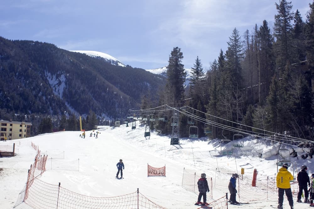 Snow and ski sports