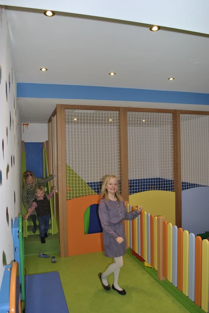 Children's play area - indoor