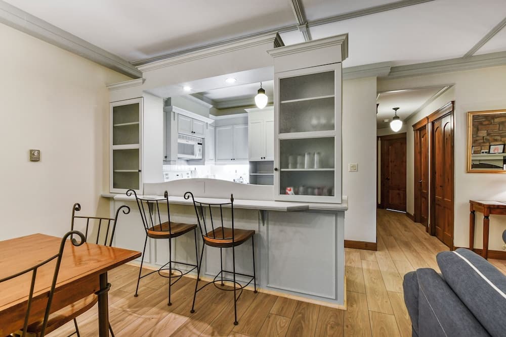 In-room dining