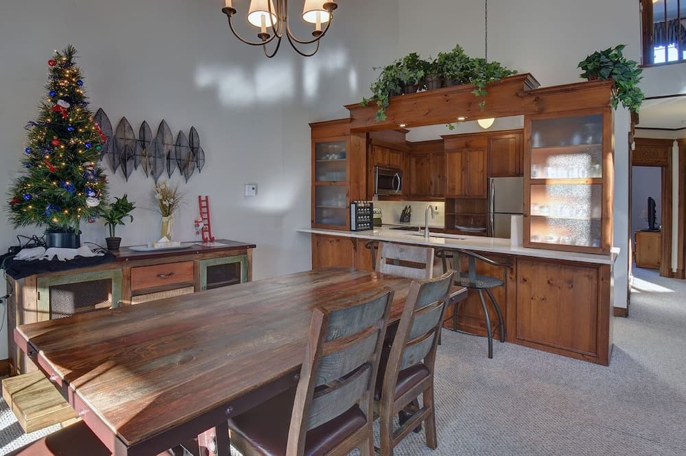 Dining room