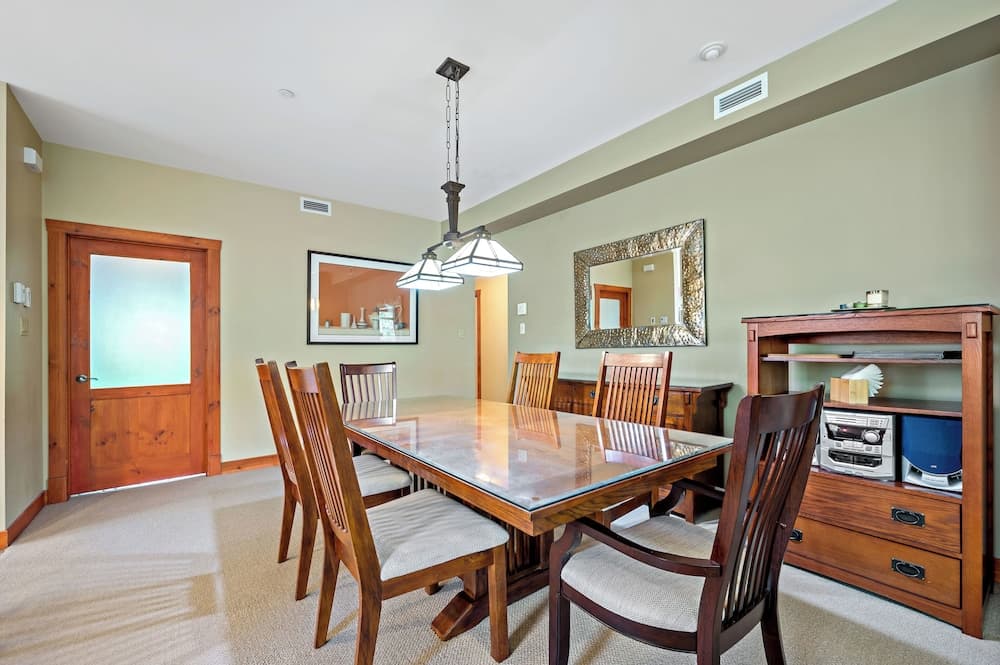 In-room dining