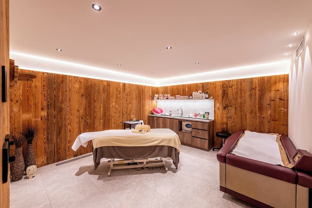 Massage in accommodation