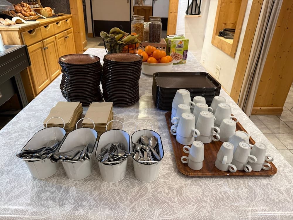 Breakfast buffet
