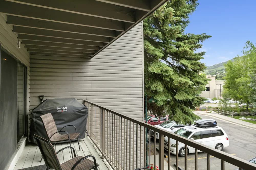 BBQ/picnic area