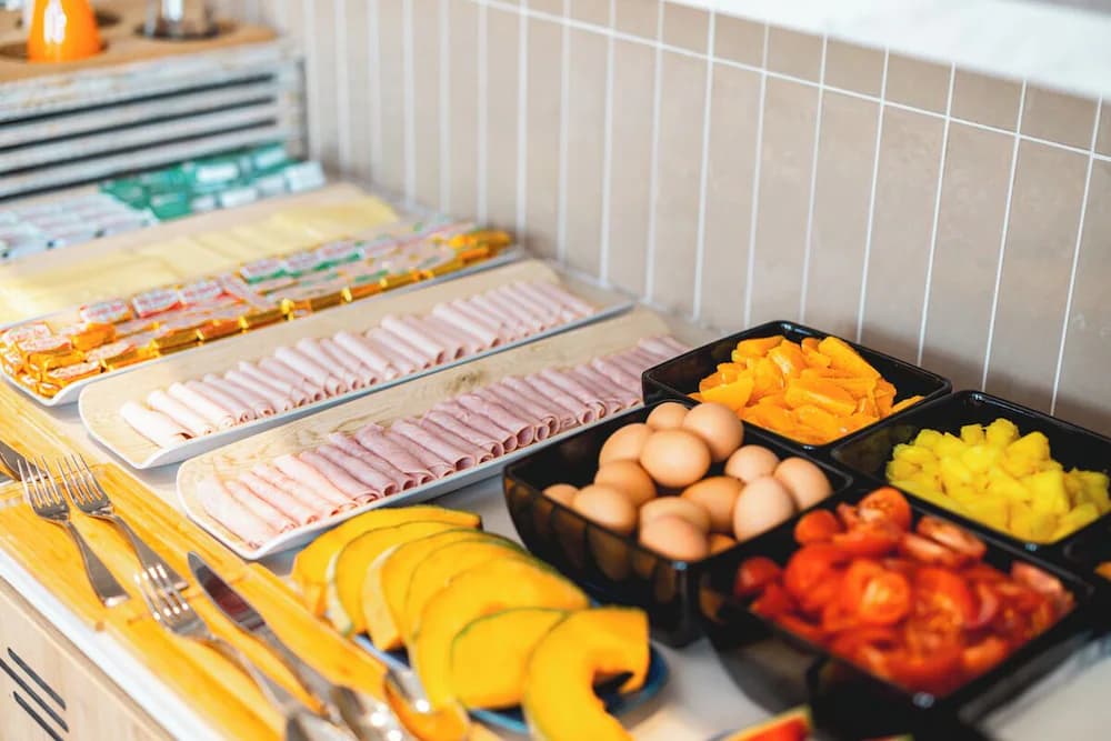Breakfast buffet
