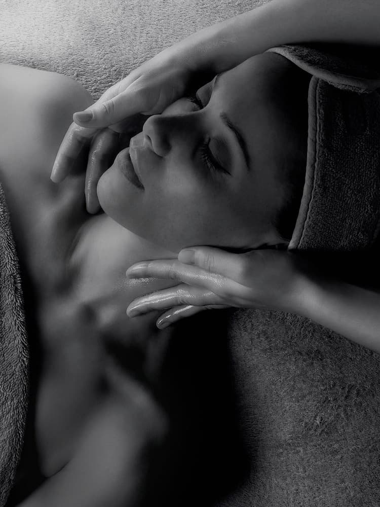 Facial