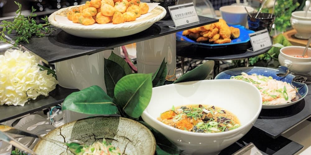 Breakfast buffet