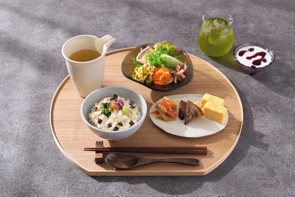 Breakfast meal