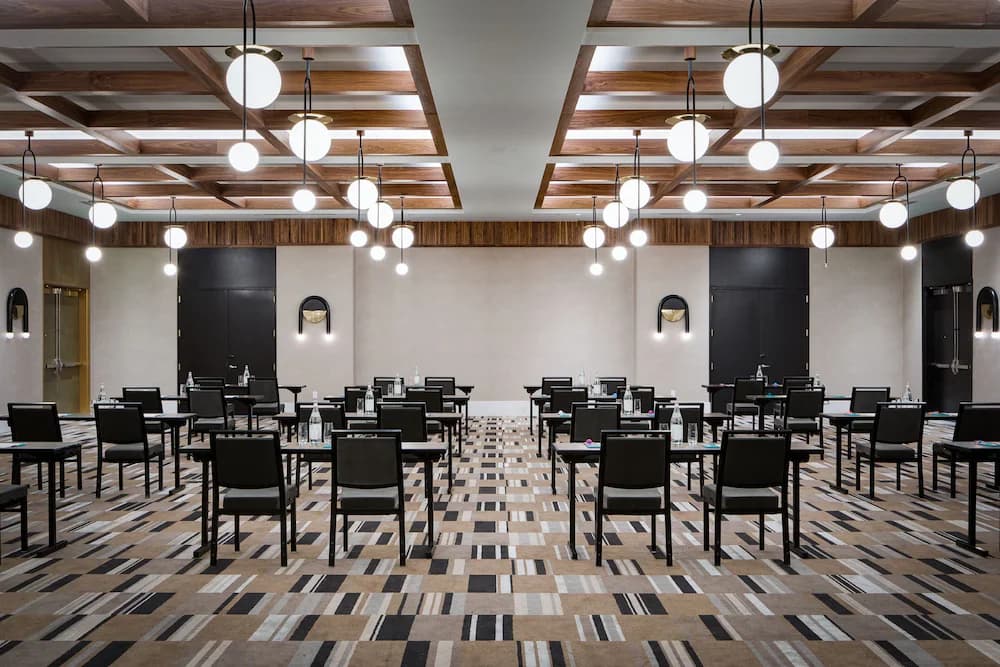 Meeting facility