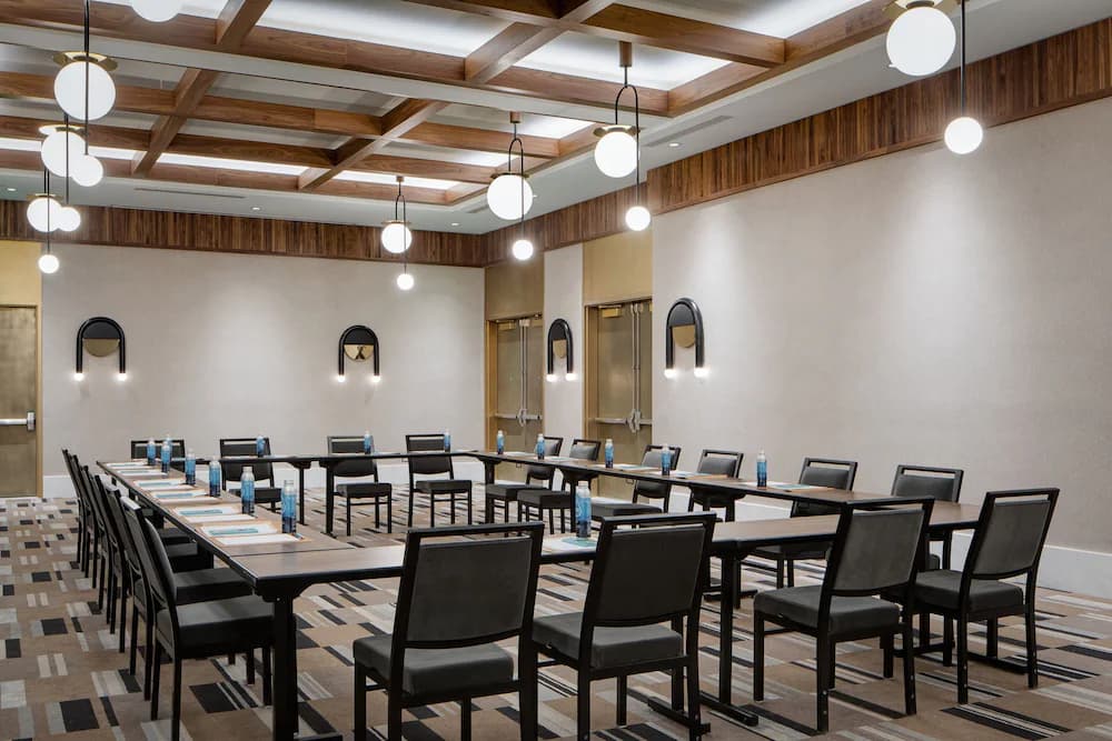 Meeting facility