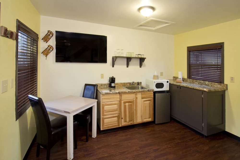 Private kitchenette
