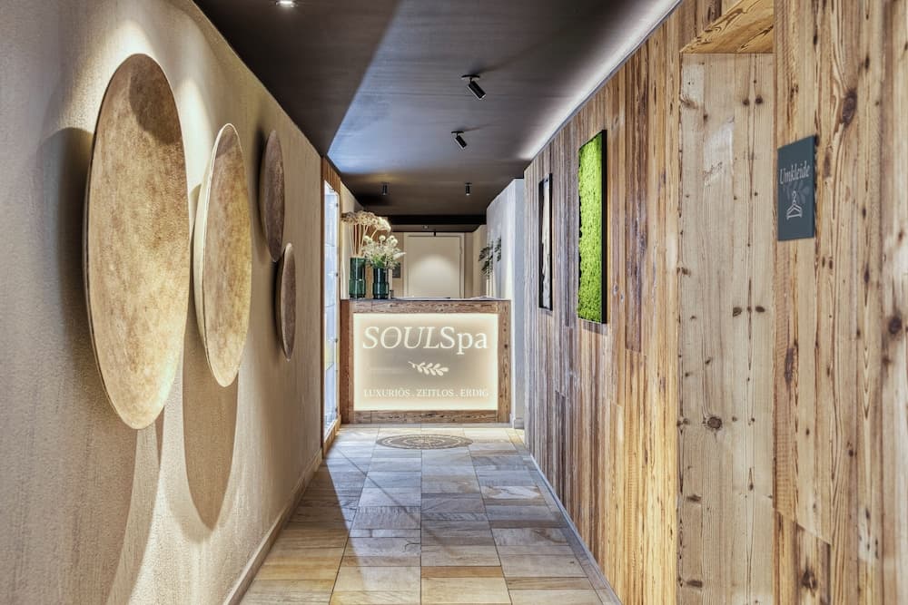 Spa reception