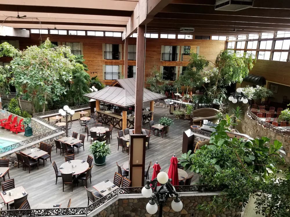 Breakfast area