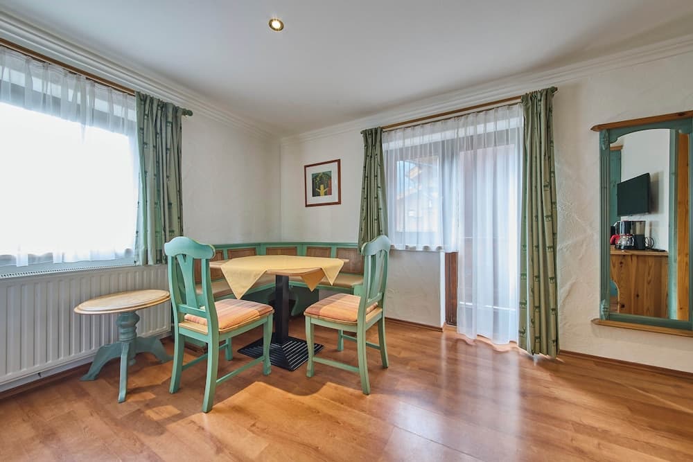In-room dining