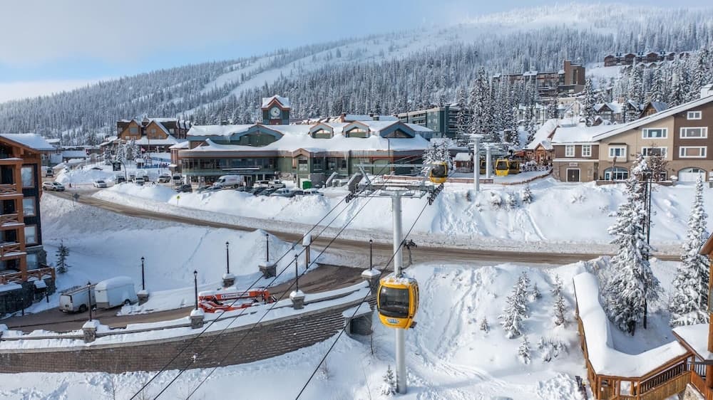 Snow and ski sports