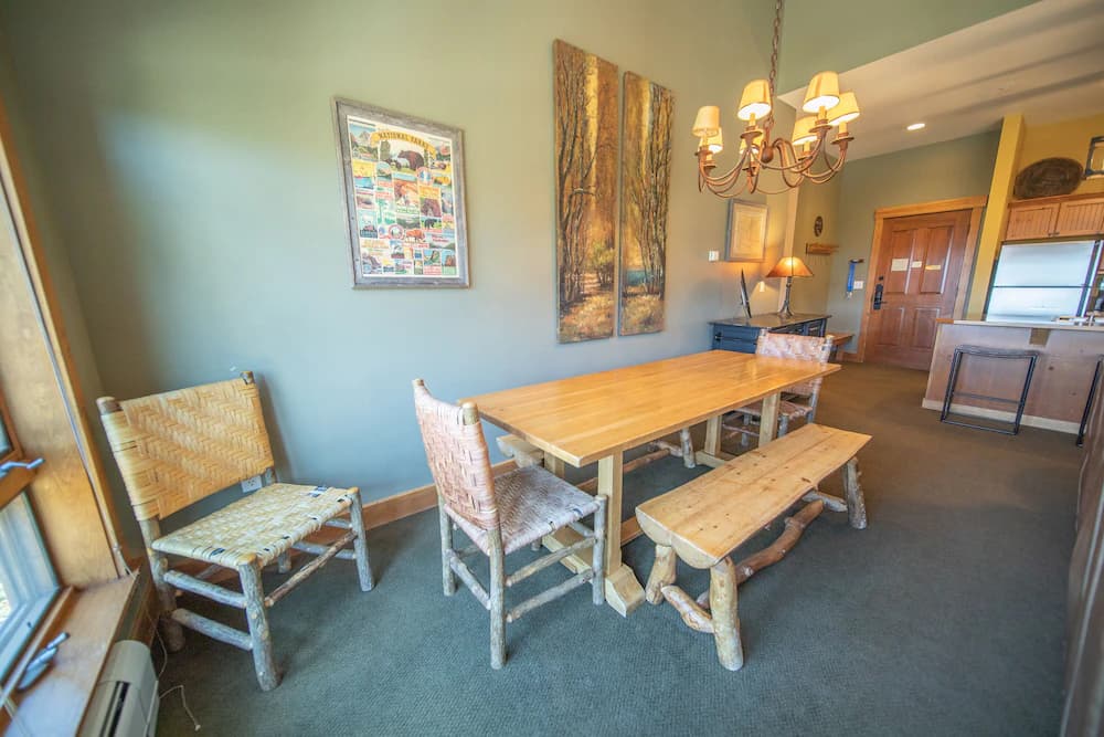 Dining room